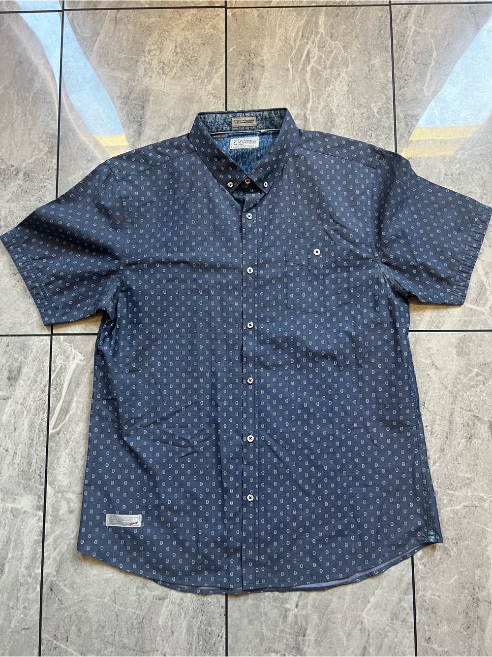7 Diamonds Mens XL Blue Geometric Print Short Sleeve Button Down Shirt Vintage